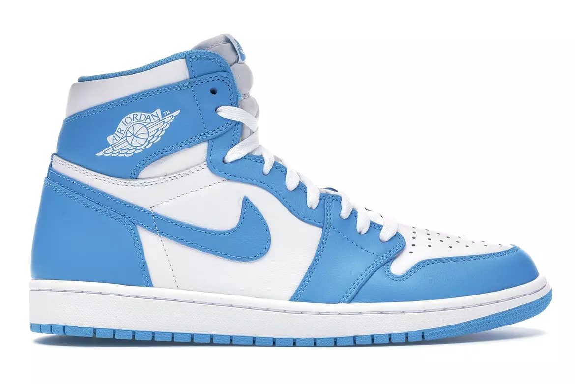 Air Jordan Retro 1 UNC