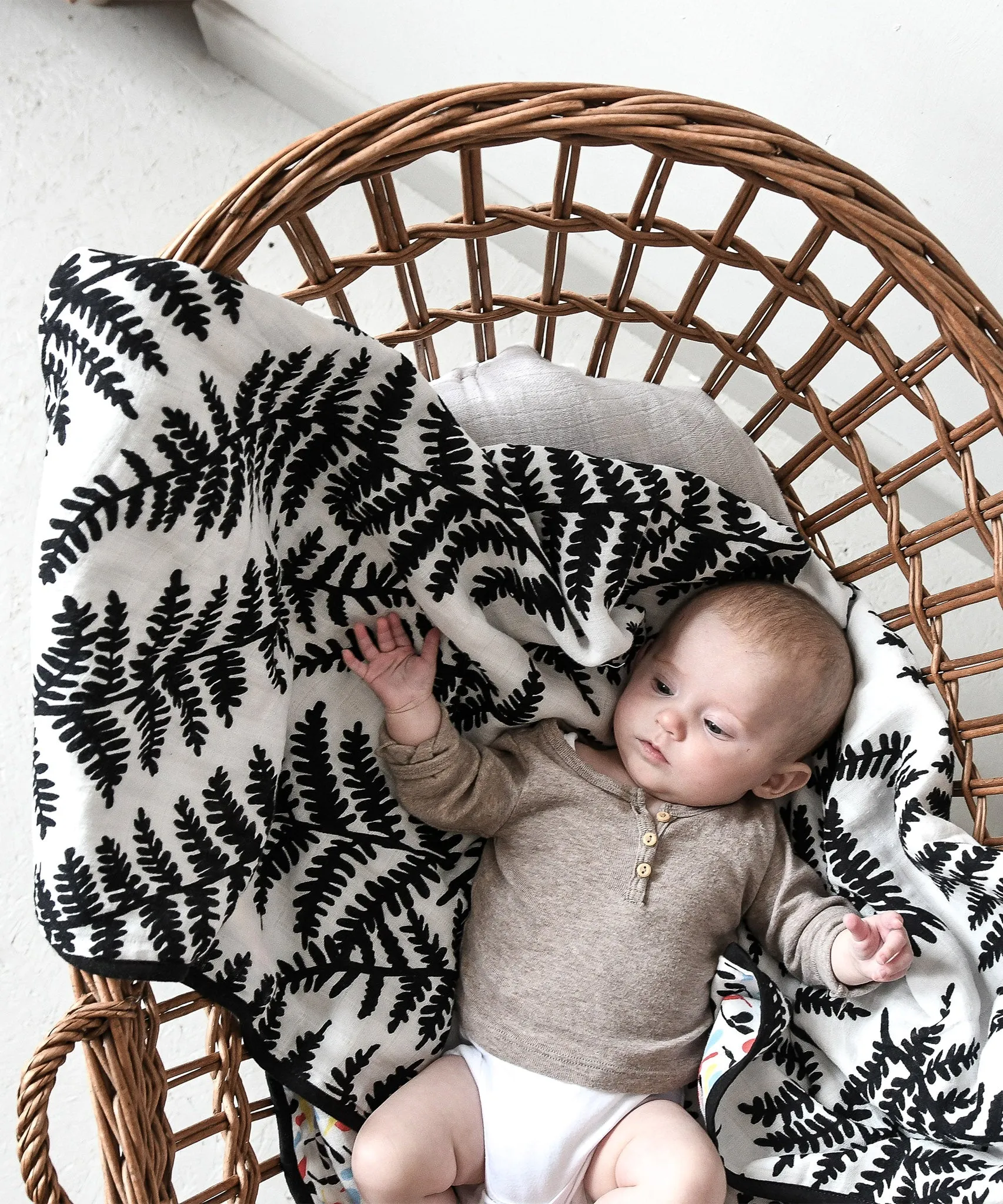 Etta Loves X Keith Haring Reversible Organic Muslin Blanket