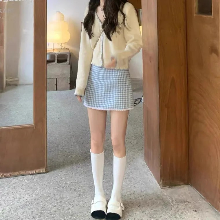 White blue Houndstooth winter mini skirt